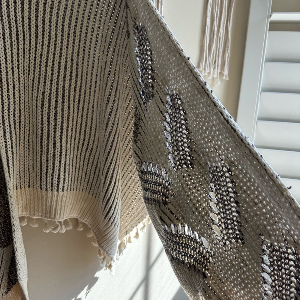 Anthropologie Black and Cream Knit Poncho - Picture 5 of 13